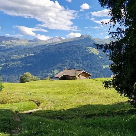 Sunshine Apartment *