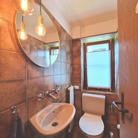 Sunshine Apartment *